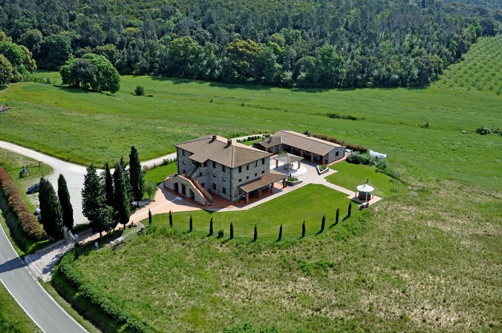 Agriturismo Il Felciaione マッサ・マリッティマ エクステリア 写真