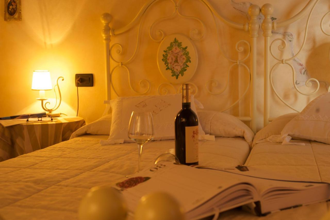 Agriturismo Il Felciaione マッサ・マリッティマ エクステリア 写真