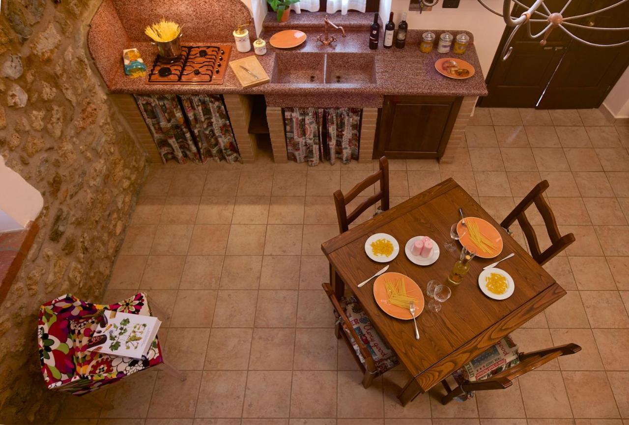 Agriturismo Il Felciaione マッサ・マリッティマ エクステリア 写真
