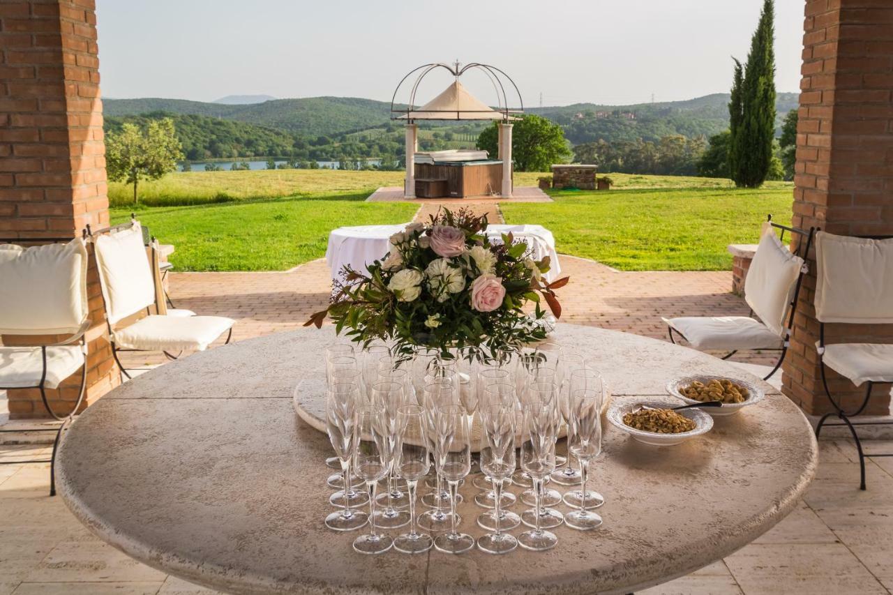 Agriturismo Il Felciaione マッサ・マリッティマ エクステリア 写真